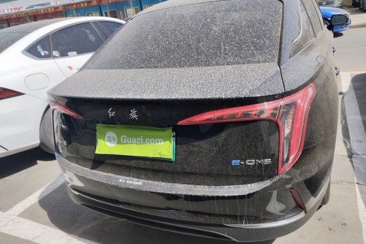 Used Hongqi E-QM5 2022 431 km Charge & Enjoy Edition