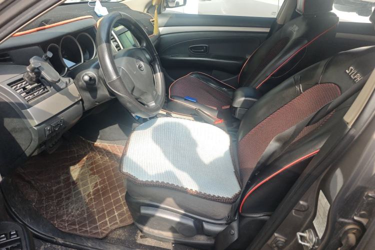 Used Nissan Sylphy 2019 Classic 1.6XE+ CVT SmartConnect Leading Edition Left Front Seat