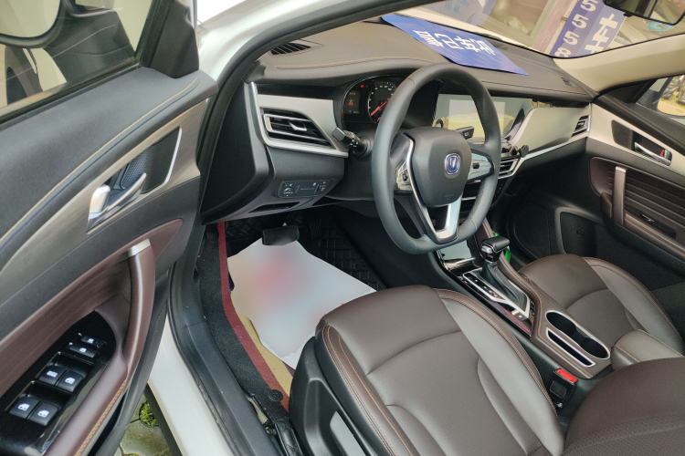 Used CHANGAN CS35PLUS 2018 1.6L Automatic Changlian Edition China V Standard Driver Seat