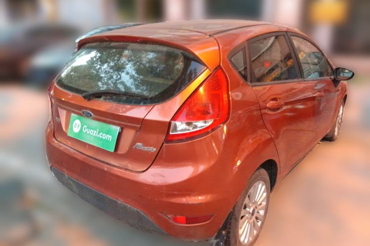 Used Ford Fiesta 2011 Hatchback 1.5L Automatic Fashion Edition
