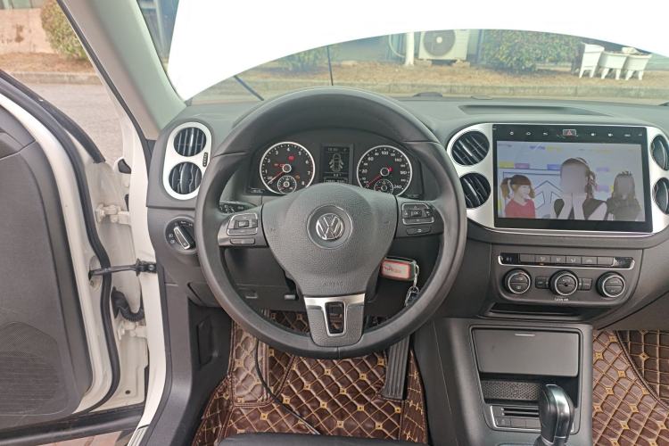 Used Volkswagen Tiguan L 2017 300TSI Automatic Two-Wheel Drive Silk Road Comfort Edition