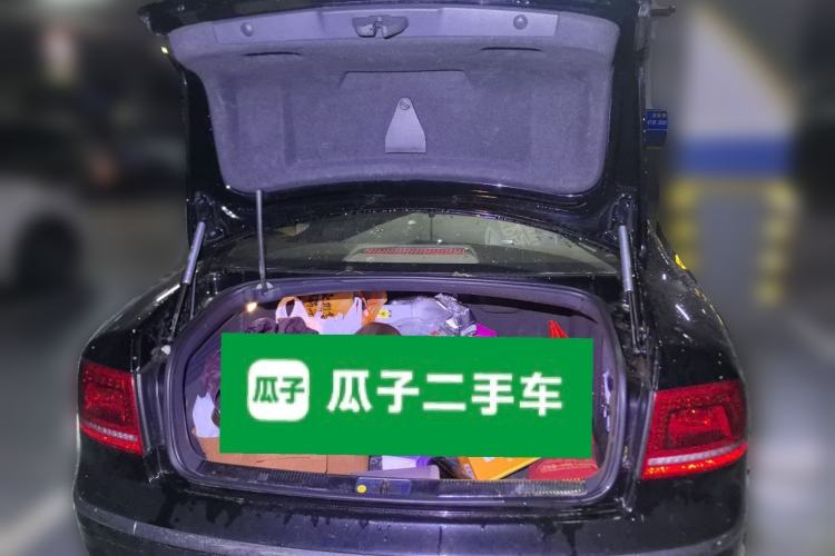 Used Volkswagen Phaeton 2011 3.6L V6 5-Seater Extended Business Edition Trunk