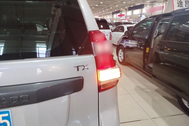 Used Toyota Prado 2016 3.5L Automatic TX-L
