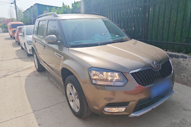 Used Skoda Yeti 2017 TSI280 DSG Car Enjoy Brothers Edition Front Right 45 Deg