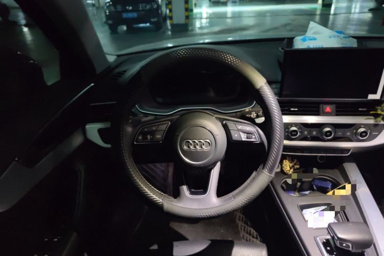 Used Audi A4L 2022 40 TFSI Fashion Dynamic Model
