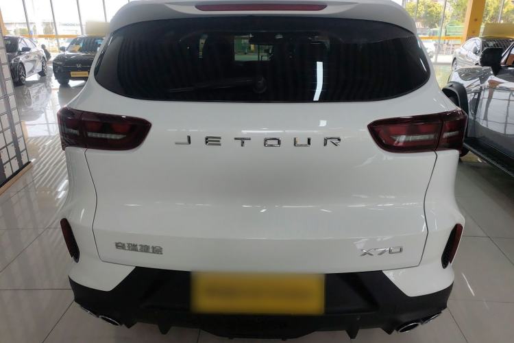 Used JETOUR X70 2024 1.5T DCT Glory PRO 5-Seater
