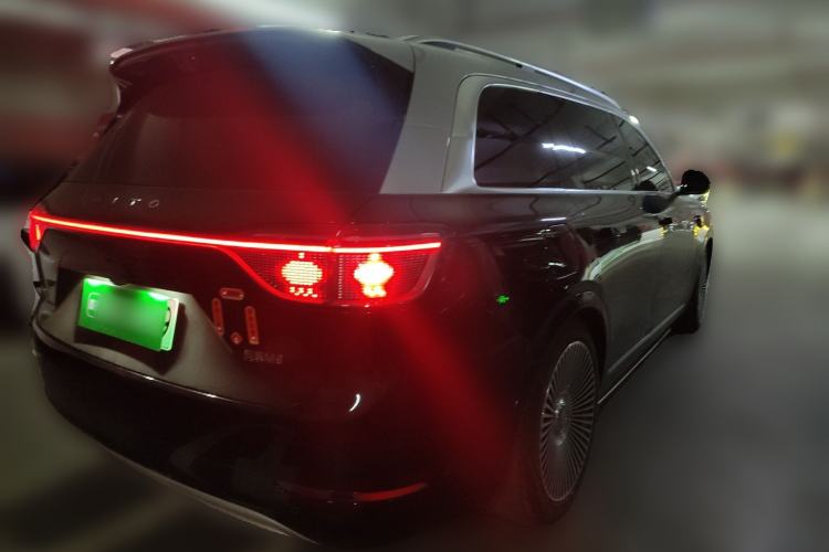 Used Hima AITO M9 2025 Extended-Range Ultra Version 52 kWh 6-Seater