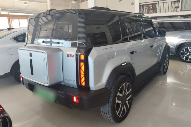 Used iCAR 03 2024 501km Four-wheel Drive Long-Range Advanced Version