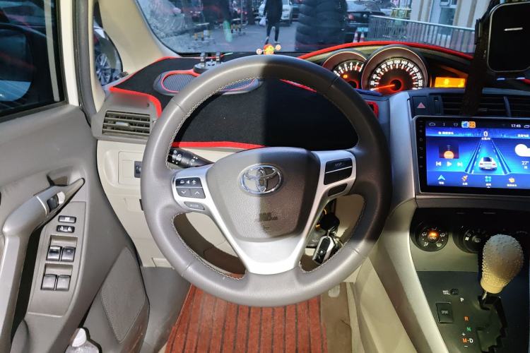 Used Toyota Verso 2015 180E CVT Crossover Edition