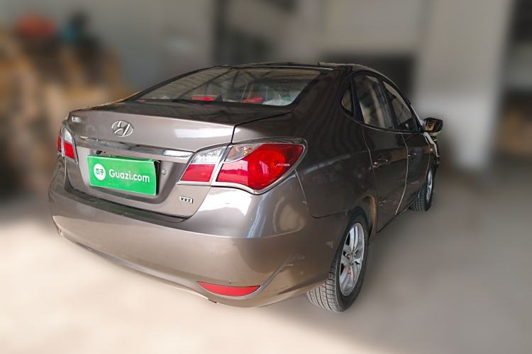Used Hyundai Celesta 2011 1.6L Manual Comfort Edition