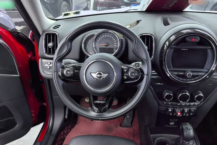 Used MINI Countryman 2017 2.0T COOPER S ALL4 Traveler Steering Wheel