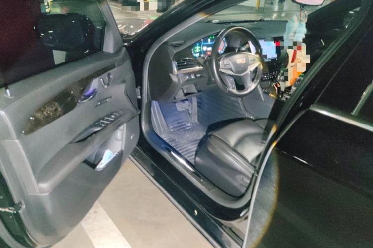 Used Cadillac CT6 2021 28T Luxury Version Driver Seat