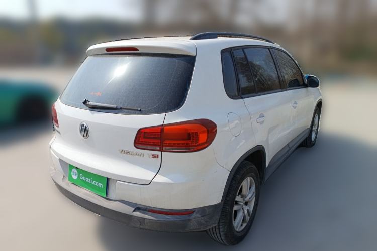 Used Volkswagen Tiguan 2015 1.8TSI Automatic Two-Wheel Drive Trend Edition Rear Right 45 Deg