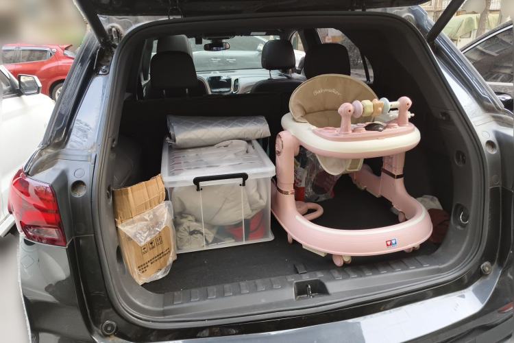 Used Chevrolet Equinox 2021 550T RS Four-Wheel Drive Intelligent Guardian Edition Trunk