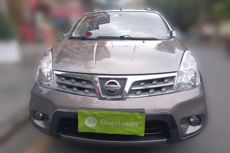 Used Nissan Livina 2010 Jingrui Edition 1.6L Automatic Smart High-End Model Front