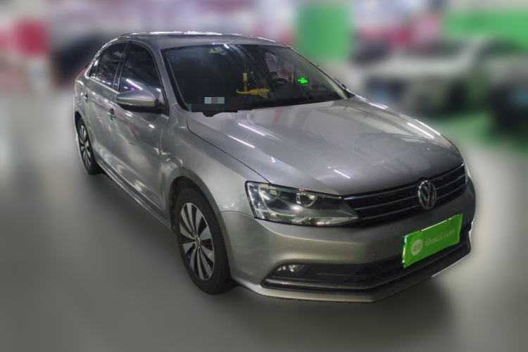 Used Volkswagen Sagitar 2017 230TSI Automatic Comfort Version