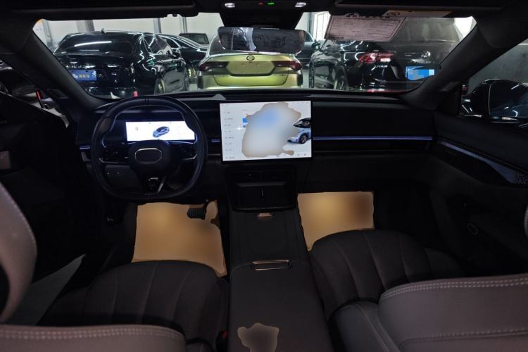 Used Lynk & Co 07 2024 EM-P 126 Long-Range Ultra
