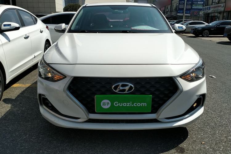 Used Hyundai Celesta 2018 1.6L Automatic GL Enjoyment Edition China VI compliant