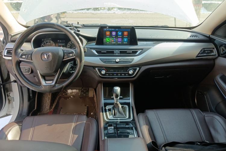 Used Changan Raeton CC 2018 1.5T Automatic Elegant Version China V Standard
