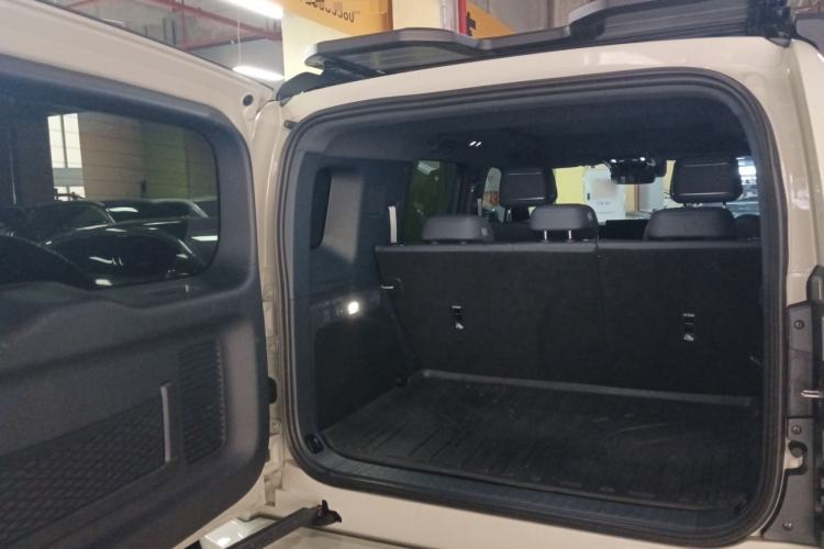 Used Formula Leopard 5 2025 TianShen Intelligent Driving Ultra Edition Trunk