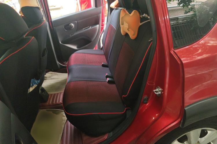 Used Nissan Livina 2010 JINRUI Edition 1.6L Automatic Standard Model Left Rear Seat