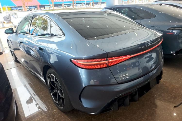 Used BYD Seal 2022 650 km All-Wheel-Drive Performance Version