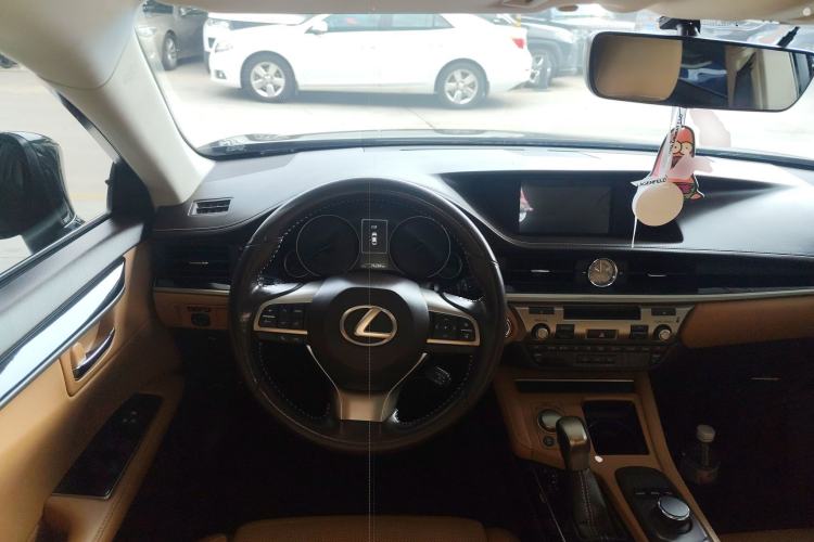 Used Lexus ES 2015 200 Elite Edition Steering Wheel