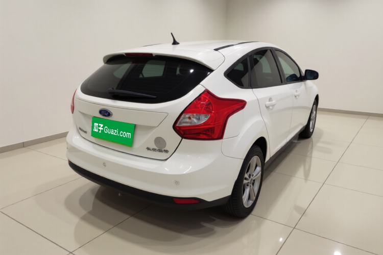 Used Ford Focus 2012 Hatchback 1.6L Automatic Fashion Edition
