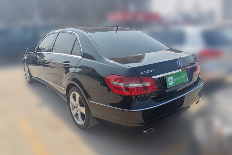 Used Mercedes-Benz E-Class 2013 E 300 L Elegant Model
