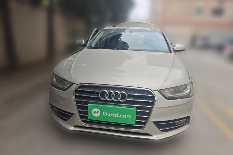 Used Audi A4L 2016 35 TFSI Collector's Edition Automatic Standard Model
