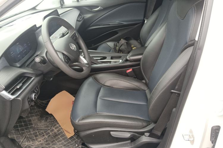 Used Buick Velite 6 2023 Revised Version 430 km Range – Commuter Edition Left Front Seat