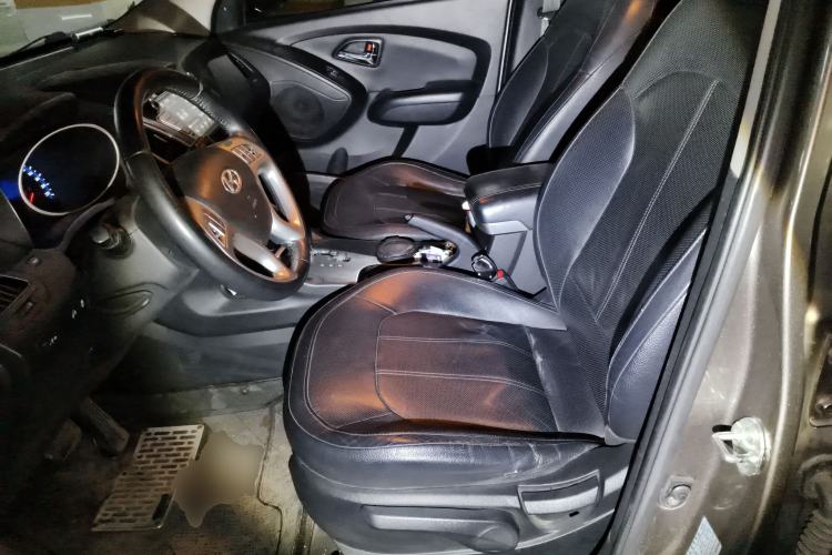 Used Hyundai ix35 2012 2.0L Automatic Two-Wheel Drive Elite Edition GLS
