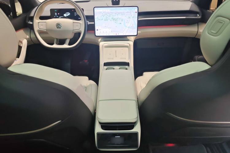 Used Nio ES6 2025 75 kWh
