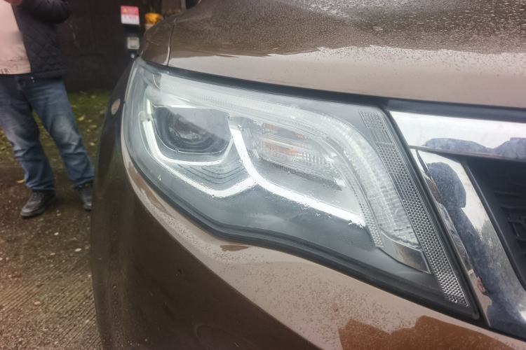 Used Geely Auto Emgrand X7 Sport 2016 1.8TD Automatic ZhiZun Version Right Front Headlight