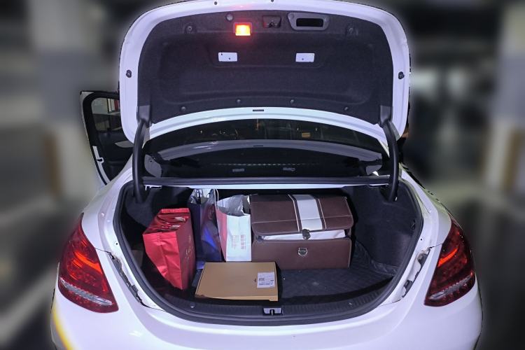 Used Mercedes-Benz C-Class 2016 C 200 Sport Edition Trunk