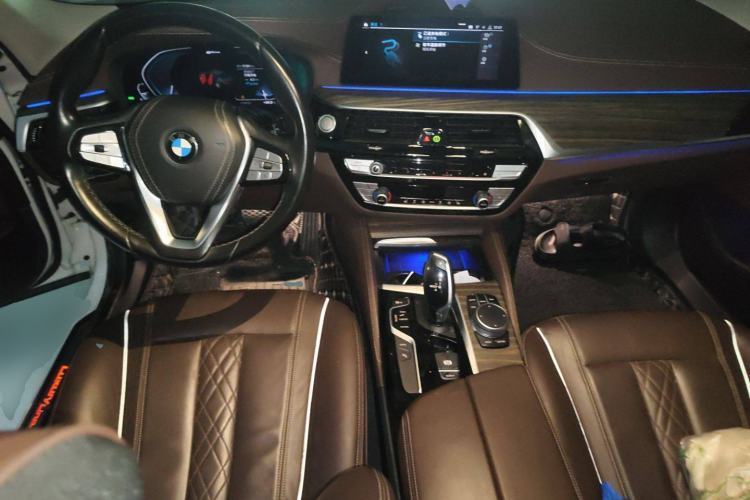 Used BMW 5 Series New Energy 2020 Mileage Upgrade Version 530Le Luxury Package
