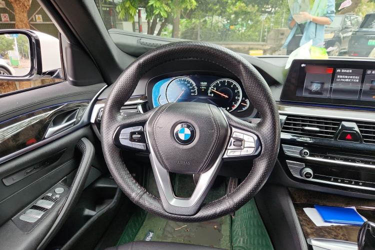 Used BMW 5 Series 2018 525Li M Sport Package