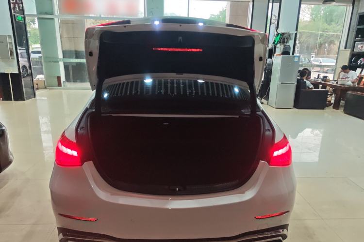 Used Mercedes-Benz C-Class 2024 Restyled C 260 L Sport Edition Trunk