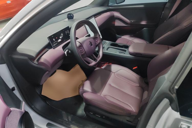 Used Nio ET5T 2024 75kWh Touring Left Front Seat