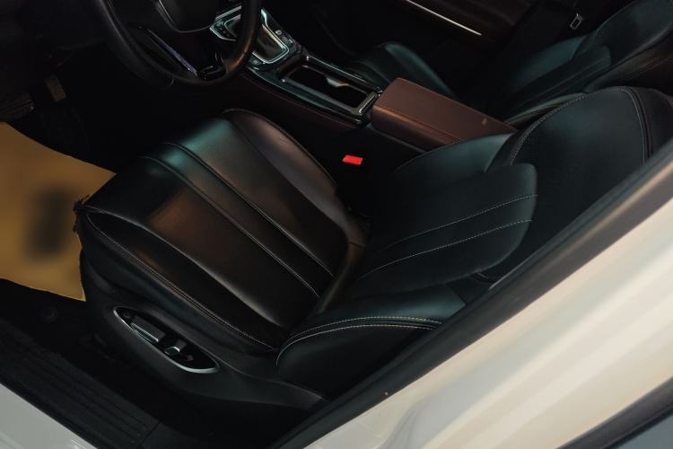 Used GAC Trumpchi M6 2023 PRO 270T DCT Luxury Edition Left Front Seat