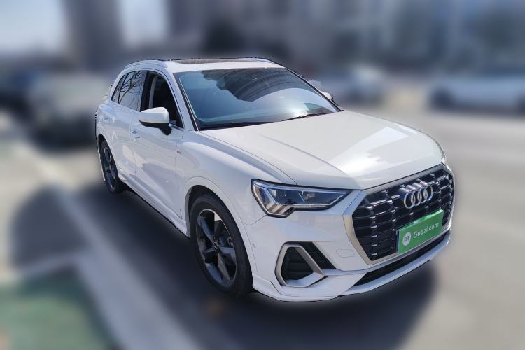 Used Audi Q3 2022 35 TFSI Fashion Dynamic Model