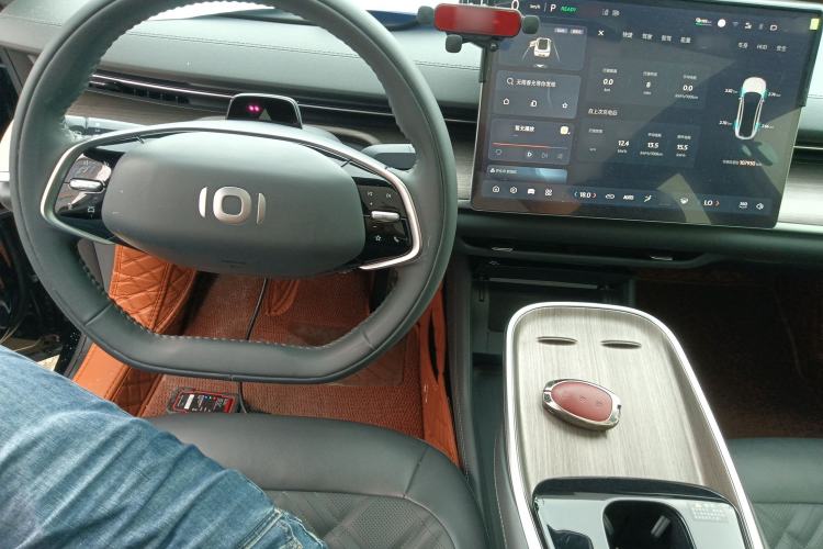 Used CHANGAN NEVO A07 2024 All-Electric "True Fragrance" Edition 515 Luxurious Model 58.9 kWh Center Console