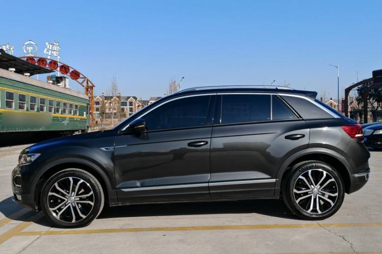 Used Volkswagen T-ROC 2018 280TSI DSG Two-Wheel-Drive Comfort Version China V Standard