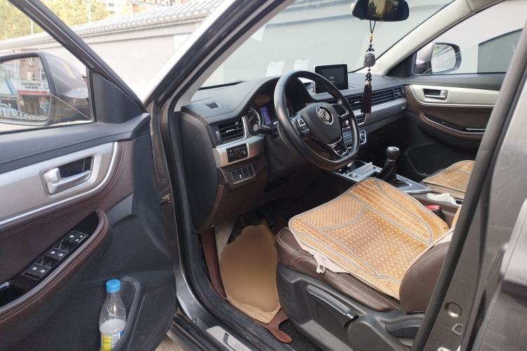 Used FORTHING Joyear X5 2017 2.0L Manual Luxury Version
