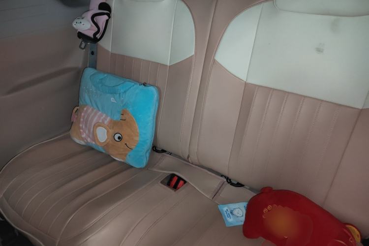 Used Geely Galaxy Panda 2023 Panda Mini 200km Endurance Bear Left Rear Seat