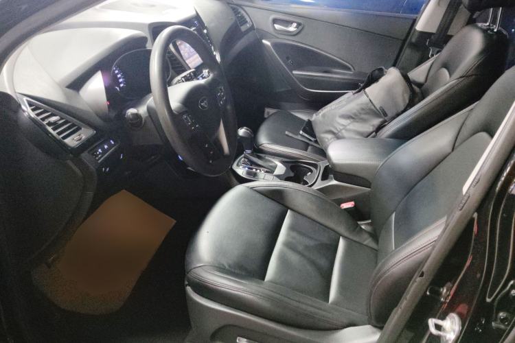 Used Hyundai Grand SantaFe 2016 2.0T 7-Seater Four-Wheel-Drive Leading Edition
