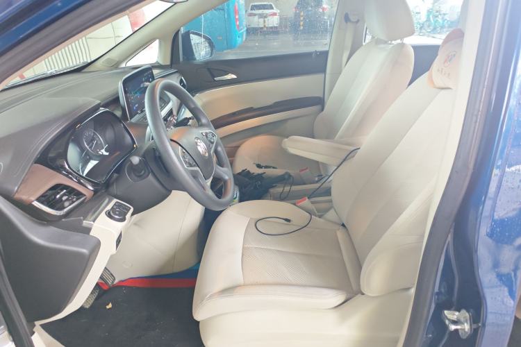 Used Buick GL8 2023 Land Executive Class Smart Enjoyment Model