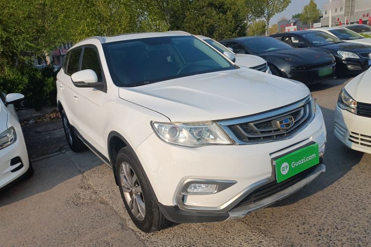 Used Geely Auto Emgrand X7 Sport 2016 2.0L Manual ZhiShang Version Front Right 45 Deg