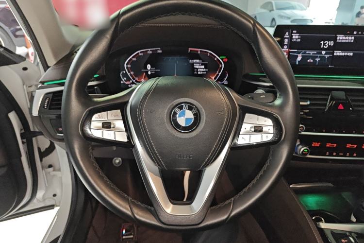 Used BMW 5 Series 2020 525Li Luxury Package Steering Wheel