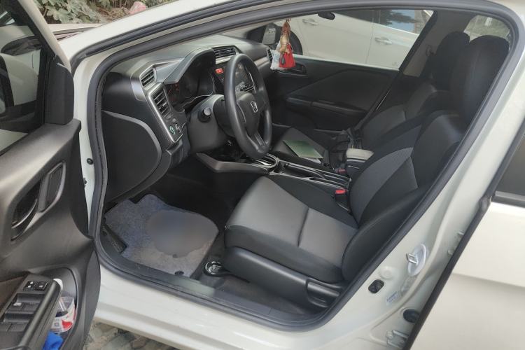 Used Honda Gienia 2017 1.5L CVT Classic Edition
